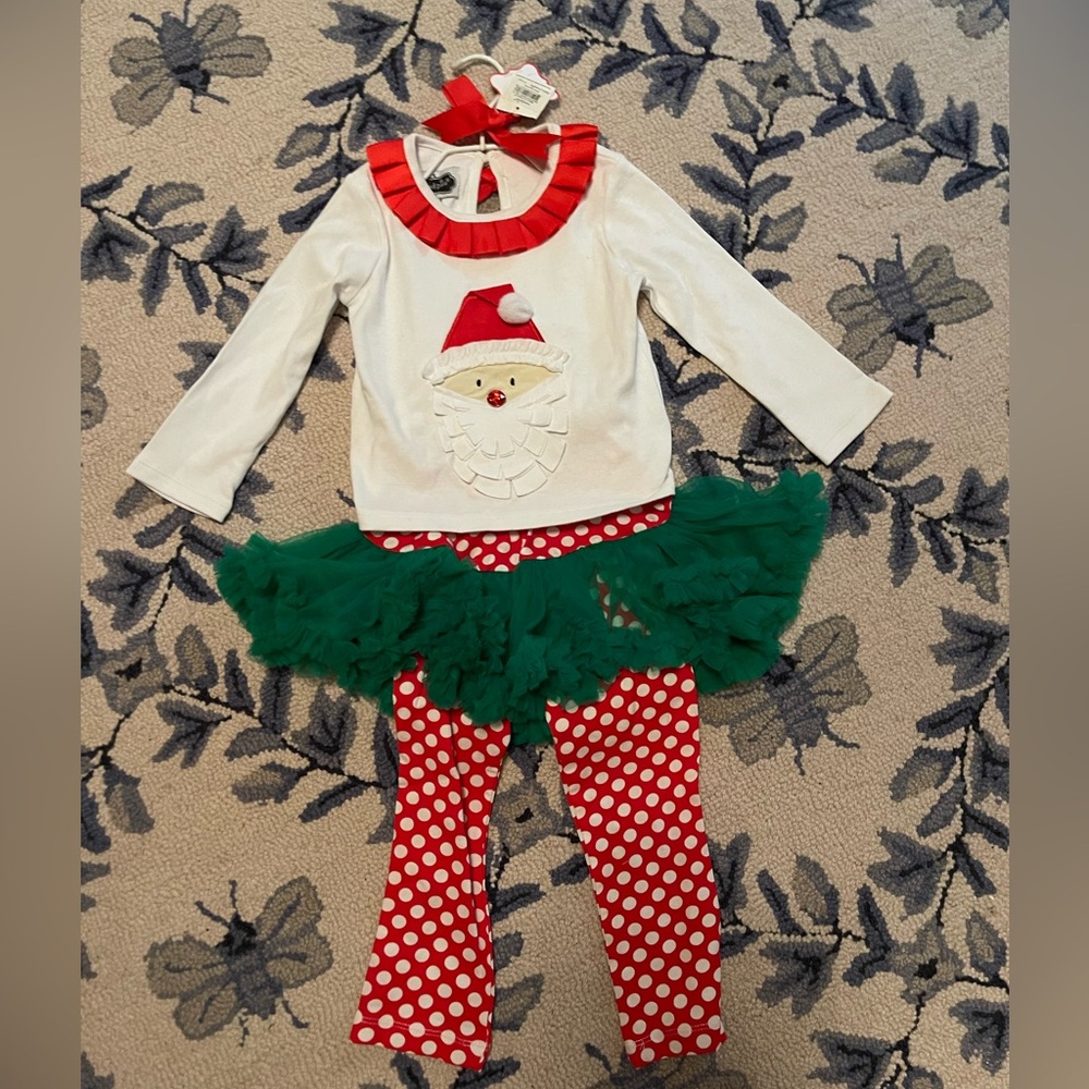 Mud Pie 2pc girls 2T Christmas set new with tags Santa clause top green tutu